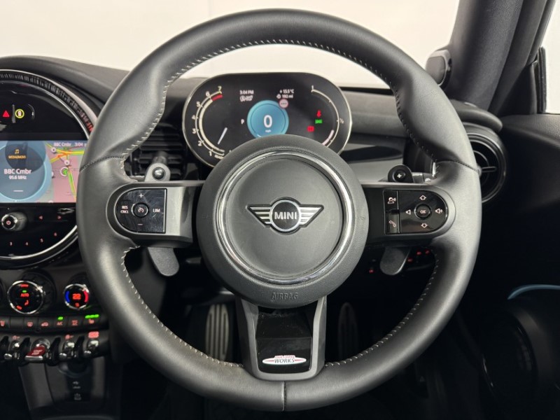 2023 (23) MINI HATCHBACK 2.0 Cooper S Sport Premium 3dr Auto 5500648