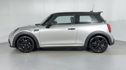 2023 (23) MINI HATCHBACK 2.0 Cooper S Sport Premium 3dr Auto 5500710