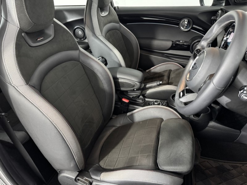 2023 (23) MINI HATCHBACK 2.0 Cooper S Sport Premium 3dr Auto 5500670