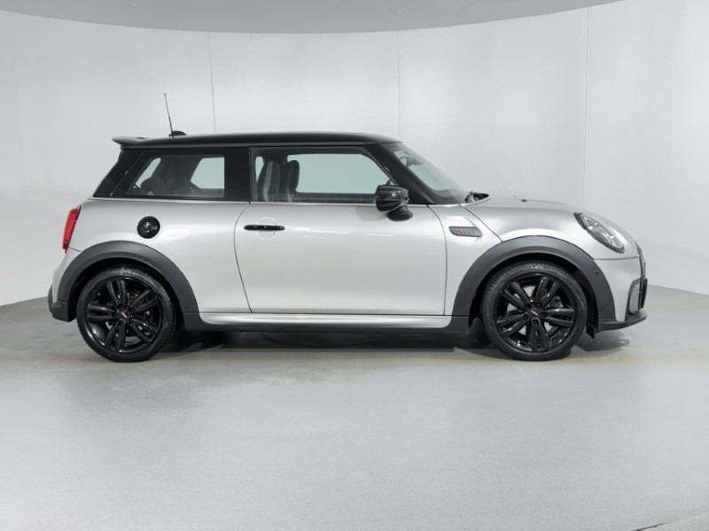2023 (23) MINI HATCHBACK 2.0 Cooper S Sport Premium 3dr Auto 5500717
