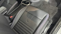 2025 (75) MINI COOPER 1.5 C Classic 3dr Auto 5501414