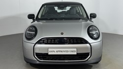 2025 (75) MINI COOPER 1.5 C Classic 3dr Auto 5501428