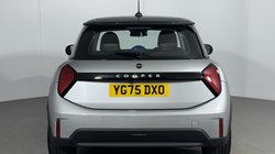 2025 (75) MINI COOPER 1.5 C Classic 3dr Auto 5501425