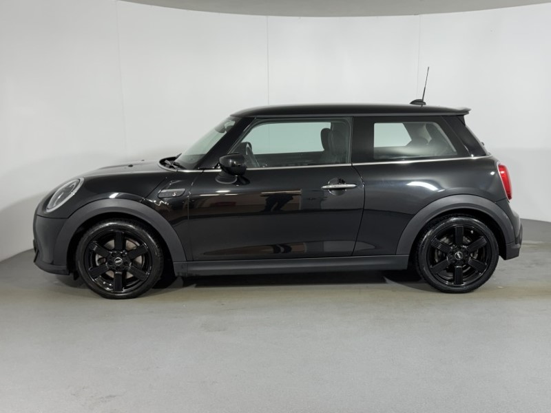 2022 (72) MINI HATCHBACK 2.0 Cooper S Classic 3dr Auto 5523546