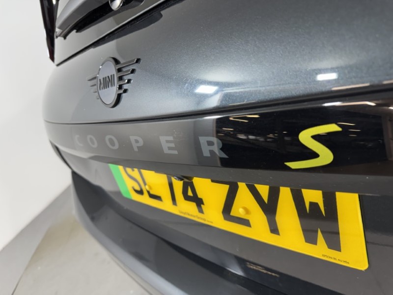 2024 (74) MINI COOPER 160kW SE Sport 54kWh 3dr Auto 5537080