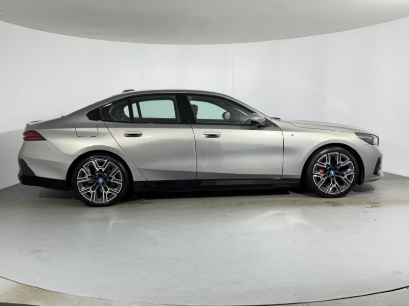 2024 (24) BMW I5 250kW eDrive40 M Sport Pro 84kWh 4dr Auto 5530641