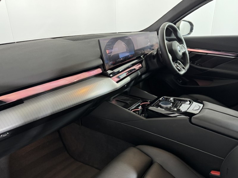 2024 (24) BMW I5 250kW eDrive40 M Sport Pro 84kWh 4dr Auto 5530624