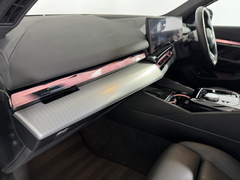 2024 (24) BMW I5 250kW eDrive40 M Sport Pro 84kWh 4dr Auto 5530625