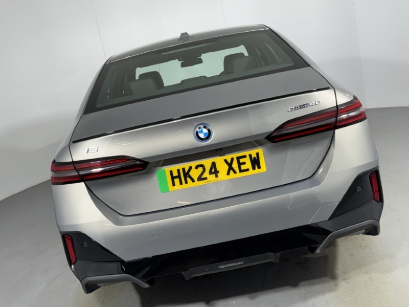 2024 (24) BMW I5 250kW eDrive40 M Sport Pro 84kWh 4dr Auto 5530612