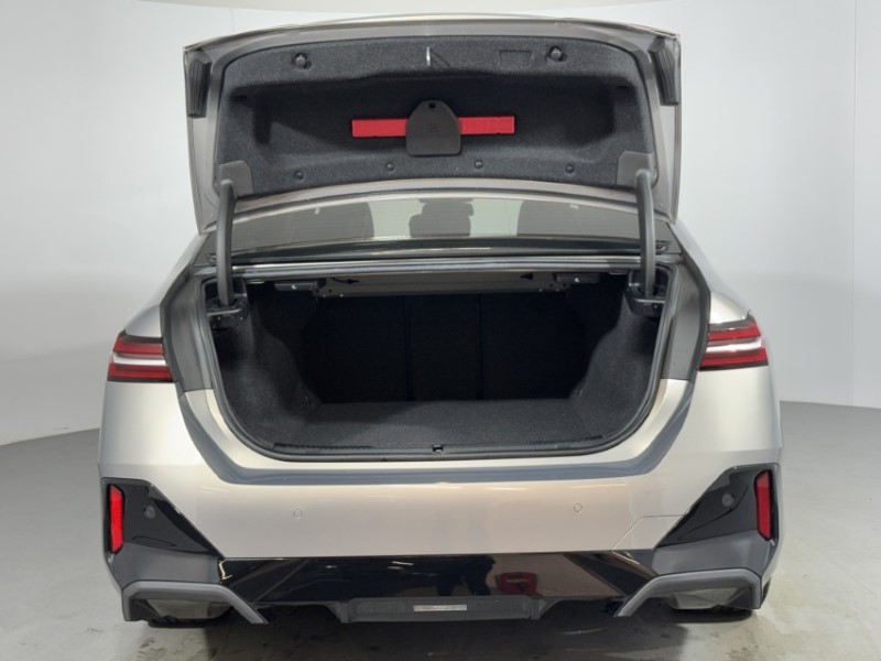 2024 (24) BMW I5 250kW eDrive40 M Sport 84kWh 4dr Auto 5527720