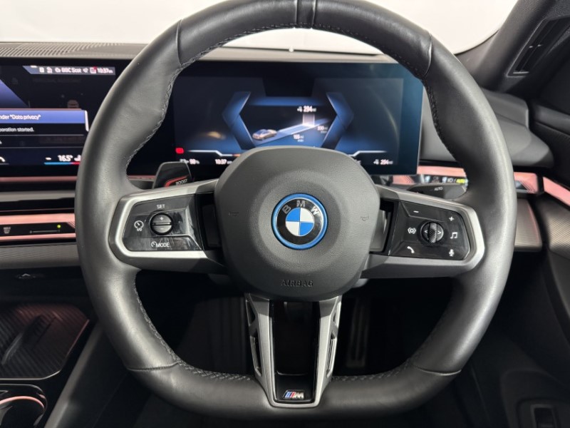 2024 (24) BMW I5 250kW eDrive40 M Sport 84kWh 4dr Auto 5527686