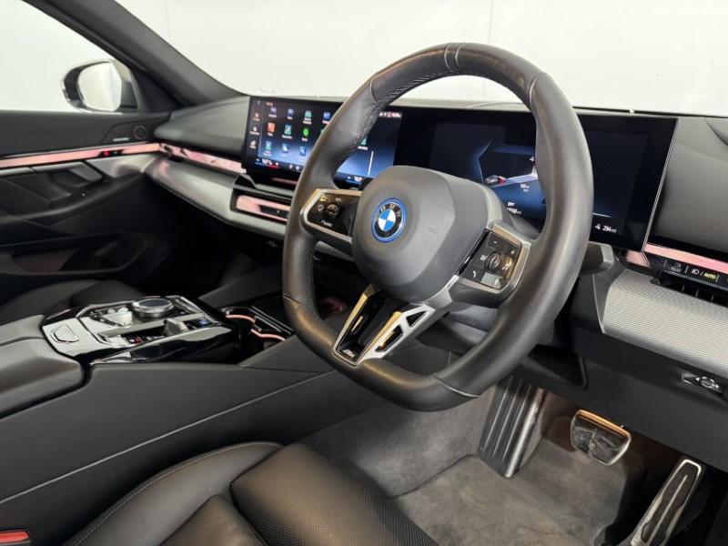 2024 (24) BMW I5 250kW eDrive40 M Sport 84kWh 4dr Auto 5527708
