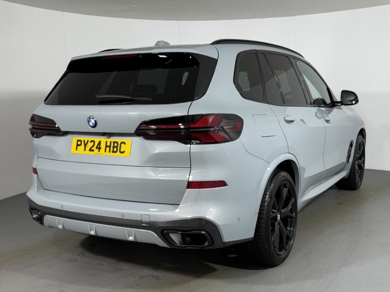 2024 (24) BMW X5 xDrive30d MHT M Sport 5dr Auto 5515902