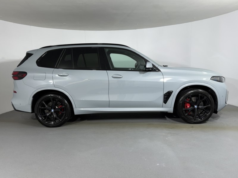 2024 (24) BMW X5 xDrive30d MHT M Sport 5dr Auto 5515887