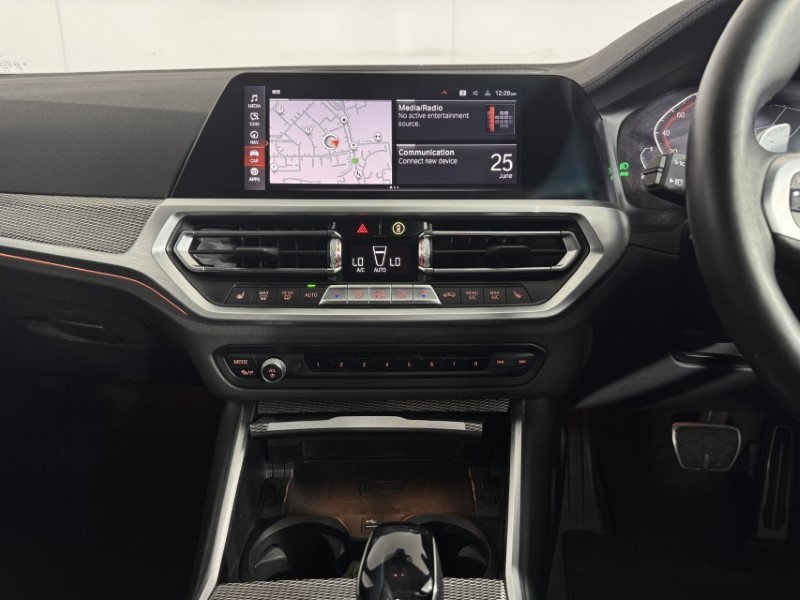 2020 (70) BMW 3 SERIES 320i M Sport 4dr Step Auto 5547886