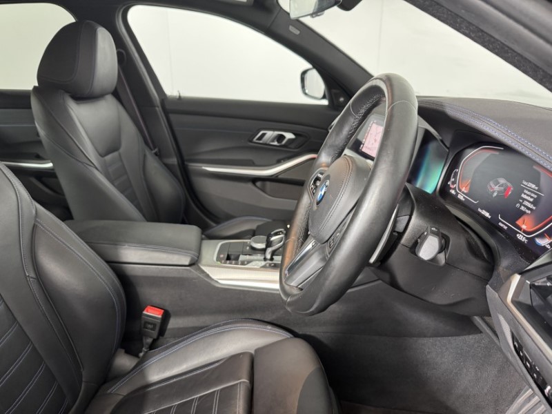 2020 (70) BMW 3 SERIES 320i M Sport 4dr Step Auto 5547912