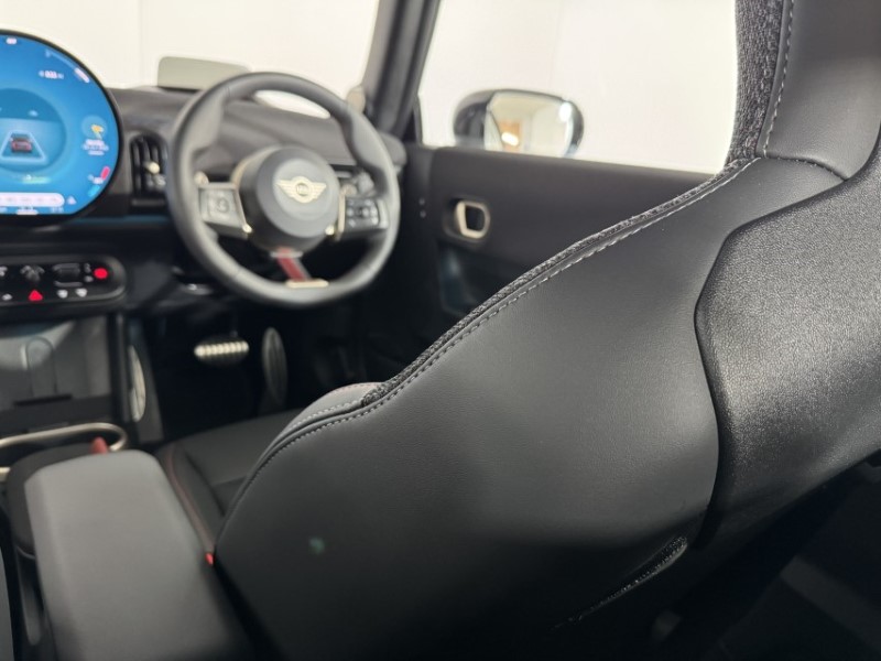 2025 (75) MINI COOPER 2.0 John Cooper Works 2dr Auto 5556096