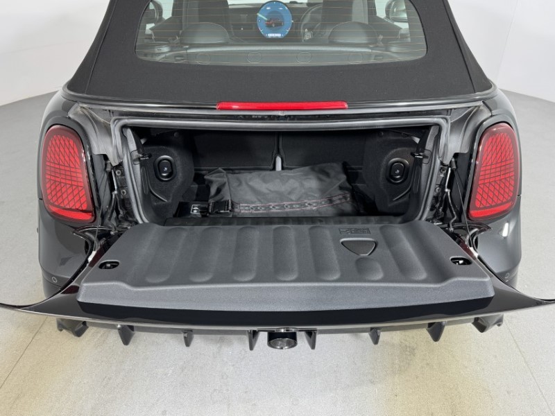 2025 (75) MINI COOPER 2.0 John Cooper Works 2dr Auto 5556088