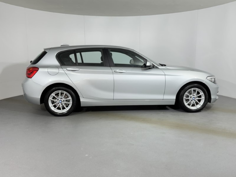 2018 (18) BMW 1 SERIES 118i [1.5] SE 5dr [Nav] Step Auto 5537980