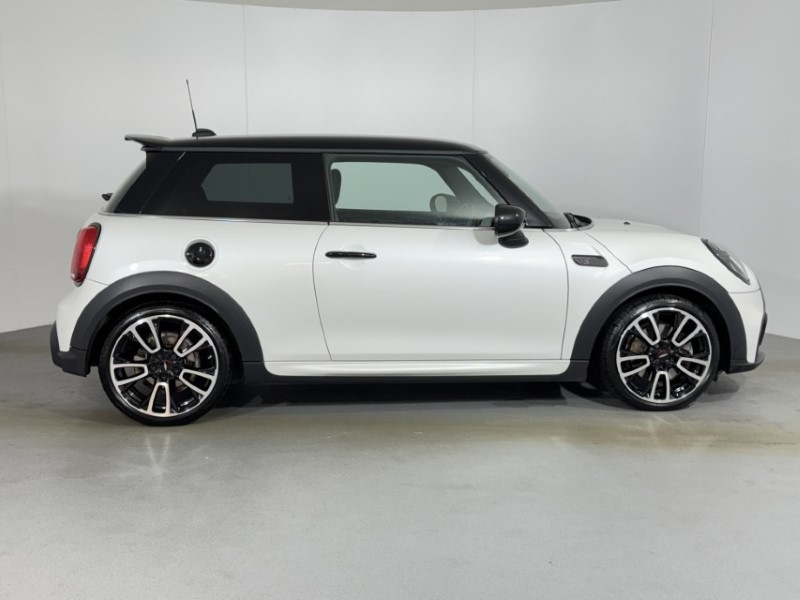 2023 (23) MINI HATCHBACK 2.0 Cooper S Sport Premium 3dr Auto 5546011