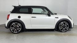 2023 (23) MINI HATCHBACK 2.0 Cooper S Sport Premium 3dr Auto 5546011