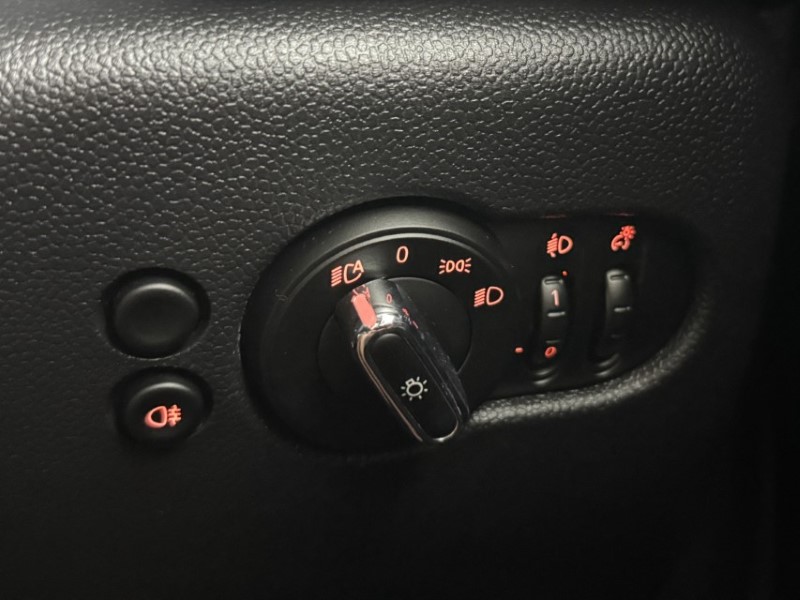 2022 (72) MINI HATCHBACK 1.5 Cooper Classic 3dr Auto 5544947