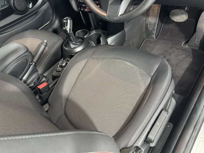 2022 (72) MINI HATCHBACK 1.5 Cooper Classic 3dr Auto 5544952