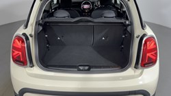 2022 (72) MINI HATCHBACK 1.5 Cooper Classic 3dr Auto 5544959