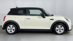 2022 (72) MINI HATCHBACK 1.5 Cooper Classic 3dr Auto 5544968