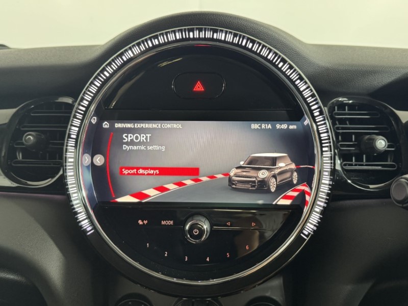 2022 (72) MINI HATCHBACK 1.5 Cooper Classic 3dr Auto 5544945