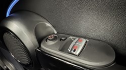 2021 (21) MINI HATCHBACK 2.0 Cooper S Exclusive 3dr Auto 5541325