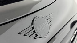 2021 (21) MINI HATCHBACK 2.0 Cooper S Exclusive 3dr Auto 5541346