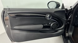 2021 (21) MINI HATCHBACK 2.0 Cooper S Exclusive 3dr Auto 5541370