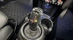 2021 (21) MINI HATCHBACK 2.0 Cooper S Exclusive 3dr Auto 5541326