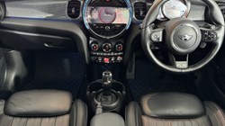 2021 (21) MINI HATCHBACK 2.0 Cooper S Exclusive 3dr Auto 5541360
