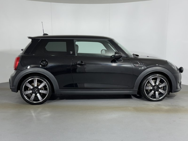 2021 (21) MINI HATCHBACK 2.0 Cooper S Exclusive 3dr Auto 5542357