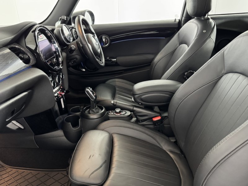 2021 (21) MINI HATCHBACK 2.0 Cooper S Exclusive 3dr Auto 5541368