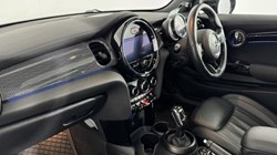 2021 (21) MINI HATCHBACK 2.0 Cooper S Exclusive 3dr Auto 5541365