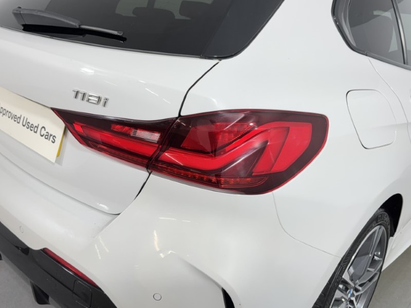 2020 (70) BMW 1 SERIES 118i M Sport 5dr Step Auto 5548854