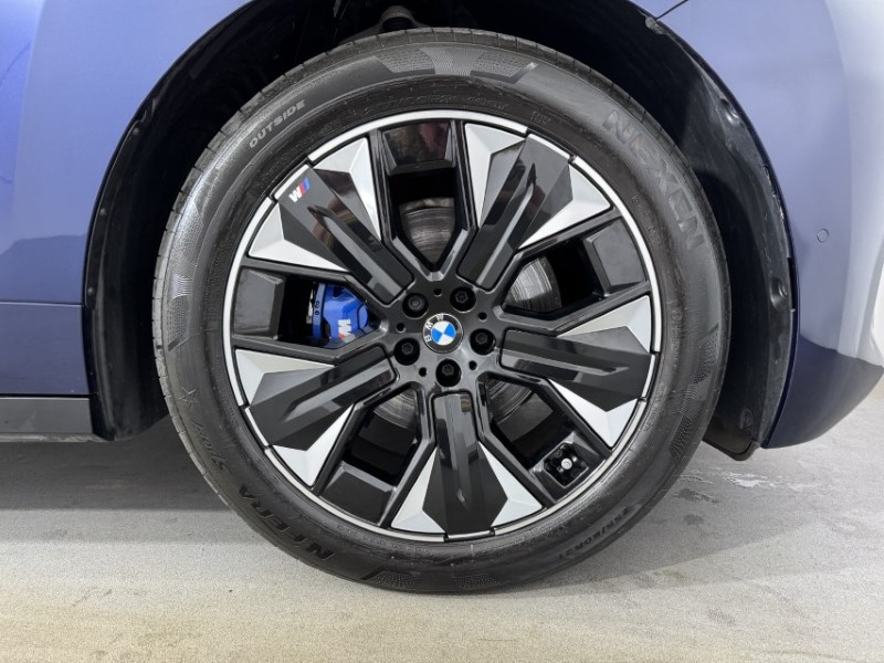 2025 (75) BMW iX 300kW xDrive45 M Sport 101kWh 5dr Auto 5594359