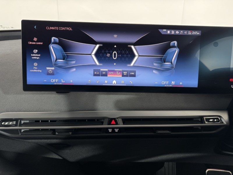 2025 (75) BMW iX 300kW xDrive45 M Sport 101kWh 5dr Auto 5594337