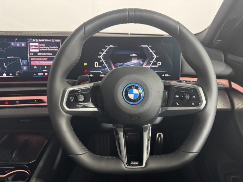 2025 (75) BMW I5 250kW eDrive40 M Sport Pro 84kWh 4dr Auto 5584019