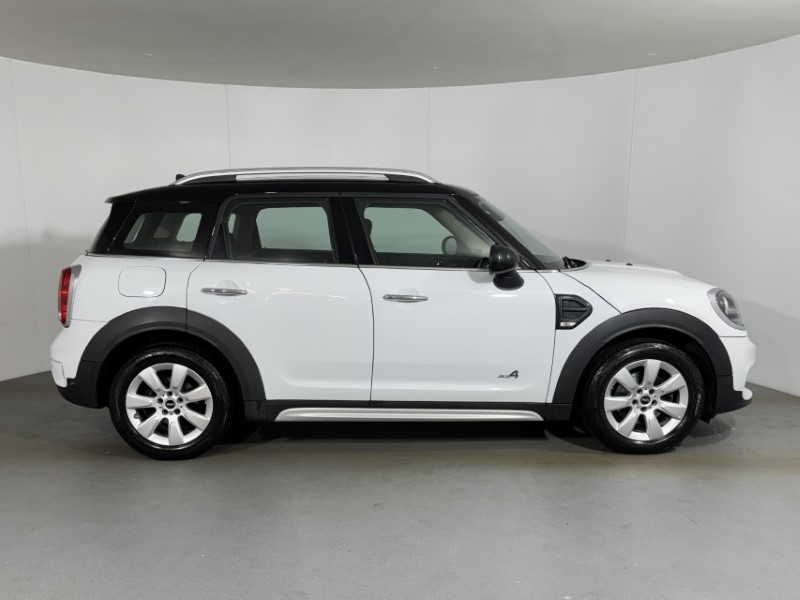 2018 (68) MINI COUNTRYMAN 2.0 Cooper D ALL4 5dr Auto 5564321
