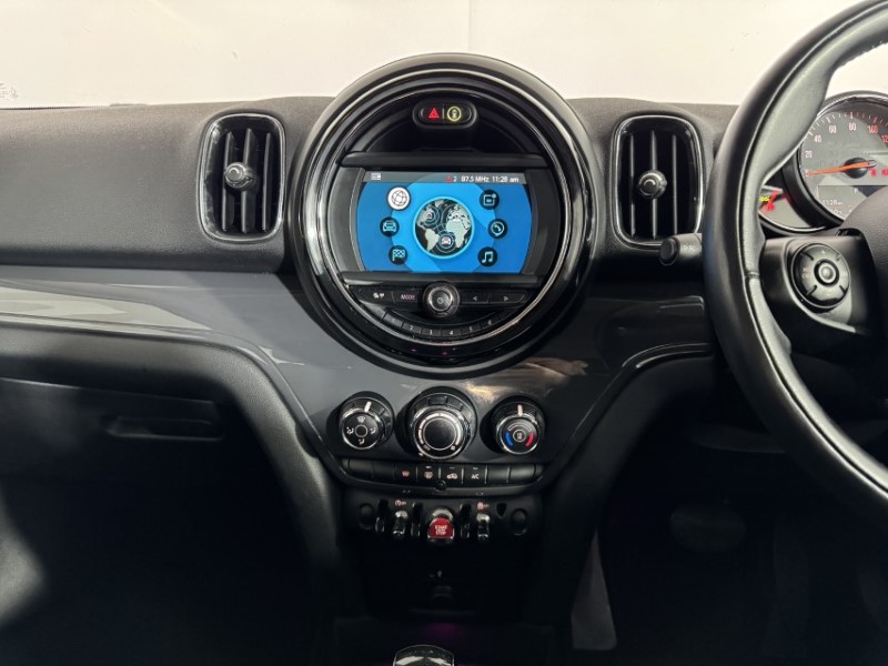 2018 (68) MINI COUNTRYMAN 2.0 Cooper D ALL4 5dr Auto 5564279