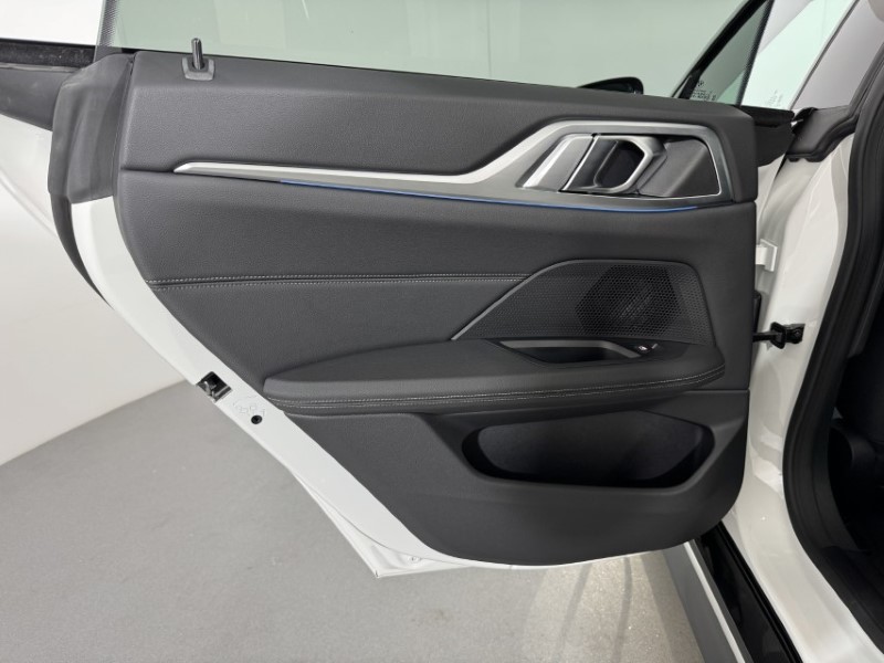 2025 (75) BMW I4 250kW eDrive40 M Sport 83.9kWh 5dr Auto [Tech] 5584309