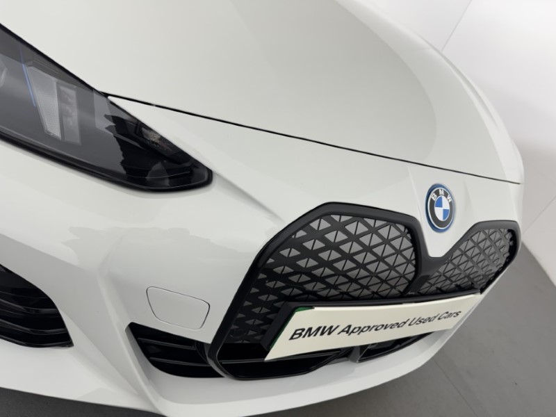 2025 (75) BMW I4 250kW eDrive40 M Sport 83.9kWh 5dr Auto [Tech] 5584294