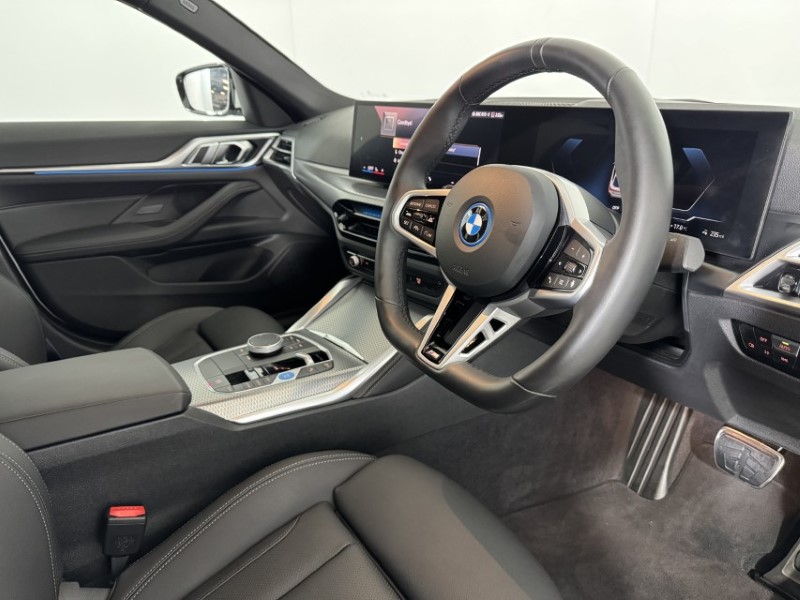 2025 (75) BMW I4 250kW eDrive40 M Sport 83.9kWh 5dr Auto [Tech] 5584286