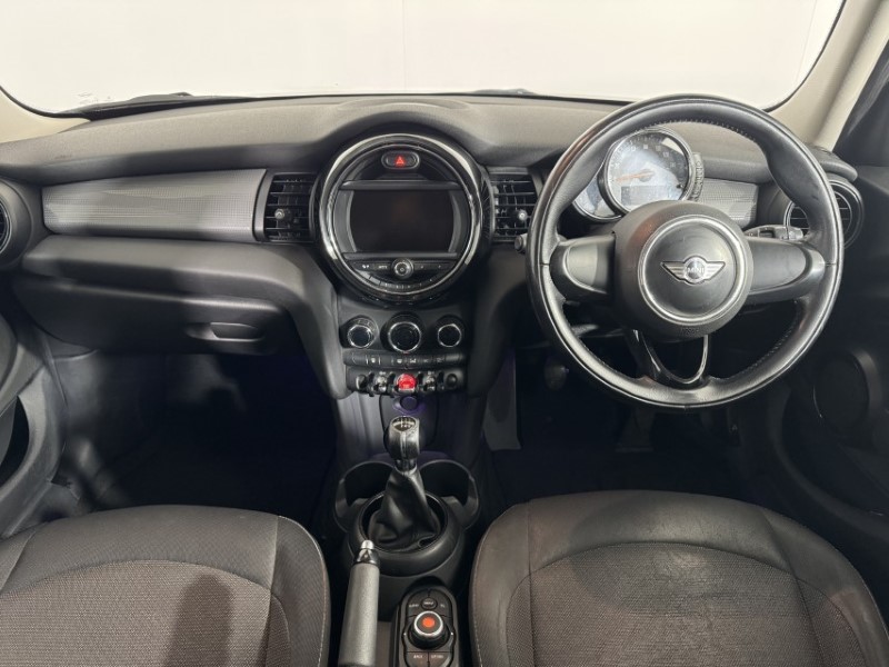 2016 (16) MINI HATCHBACK 1.2 One 5dr 5582489