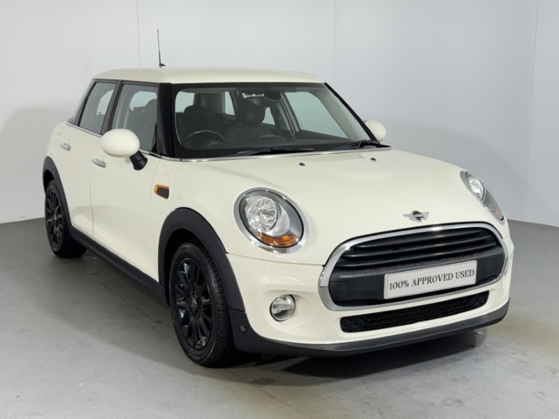 2016 (16) MINI HATCHBACK 1.2 One 5dr
