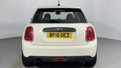2016 (16) MINI HATCHBACK 1.2 One 5dr 5582492